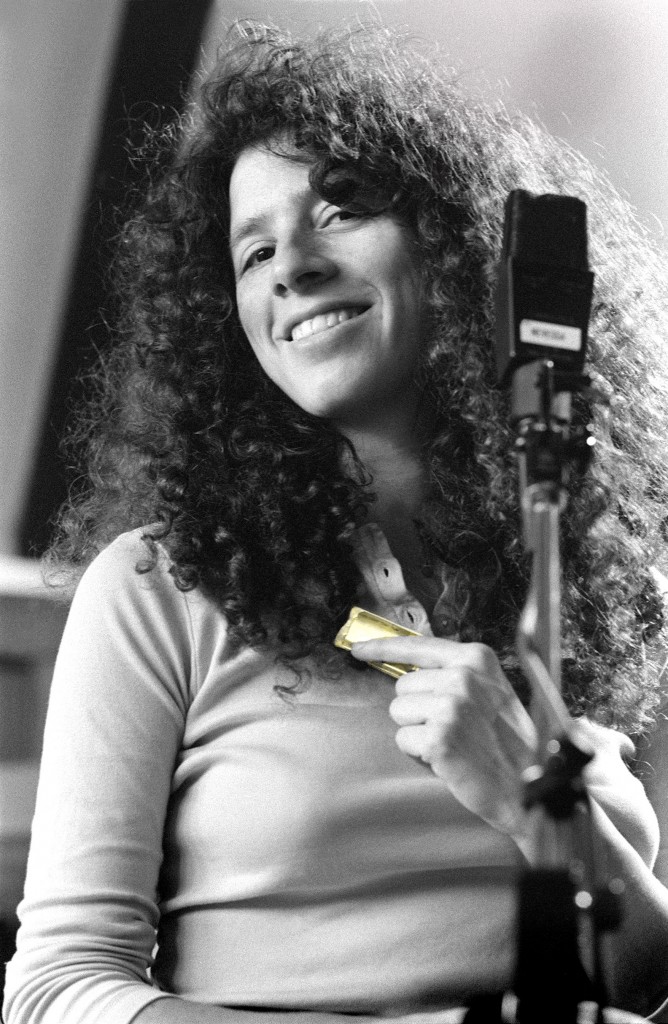 The great Annie Raines, "Chasin' Gus' Ghost" session at Nevessa. 1998.